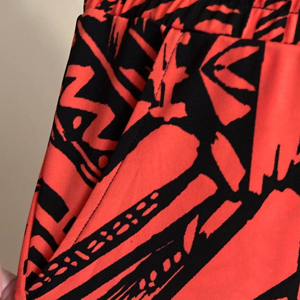 IMAN Global Chic Abstract Key-hole Samoan Puletasi style print Resort Cape - Picture 11 of 15